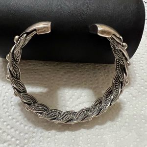 925 Stirring Silver Stamped and Tested Beautiful Double Twist Cuff Bracelet